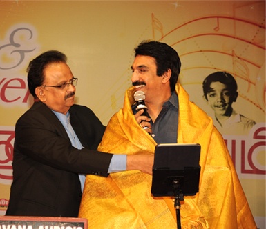 Mayakkum Maalai Pozhuthu